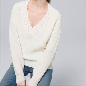 White House Black Market WHBM Knit Sweater Small‎ Ivory V-Neck Pearl Embellished